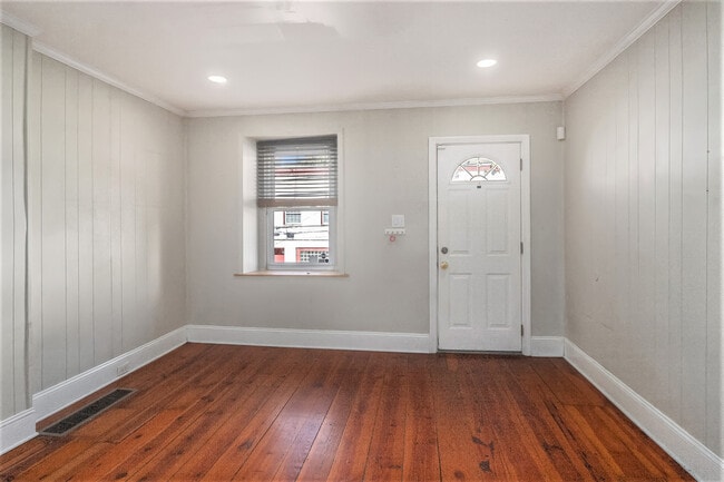 Photo - 147 Fountain St