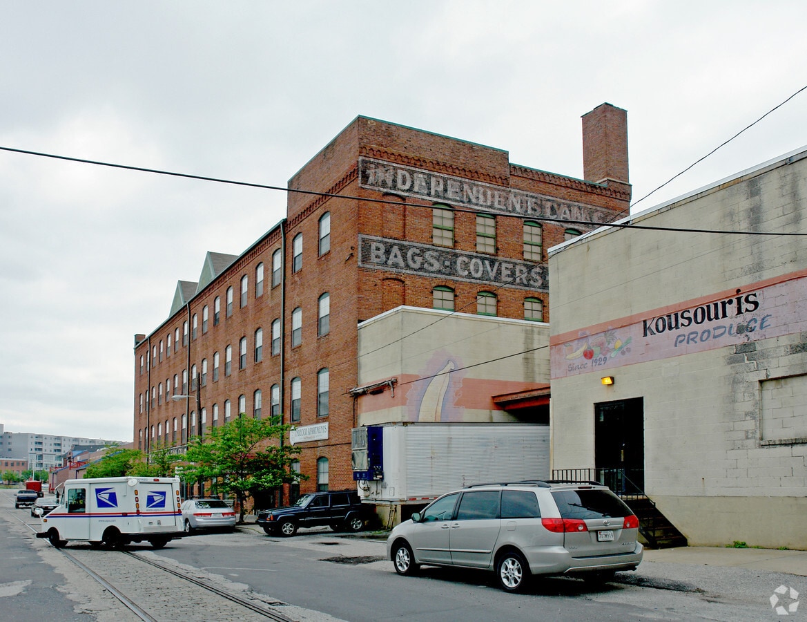 Photo - Indecco Apartments