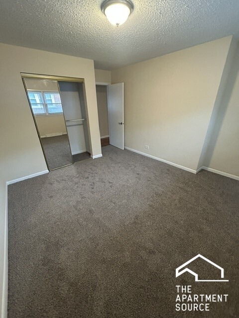 Photo - 115 W Ash St