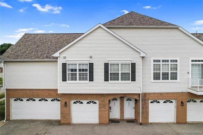 Photo - 606 Olde English Cir Rental