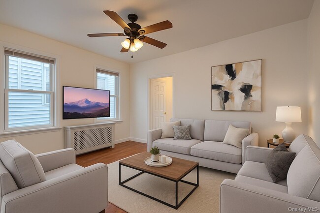 Building Photo - 104 Livingston Ave Unit 2