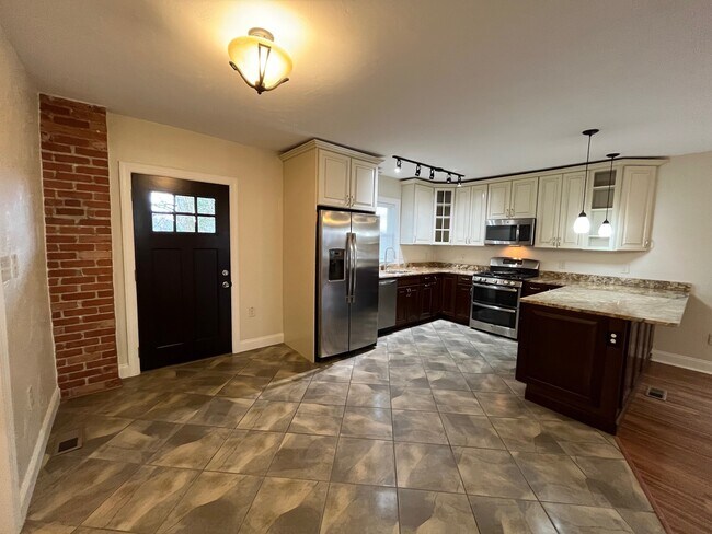 Photo - 6368 Morrowfield Ave