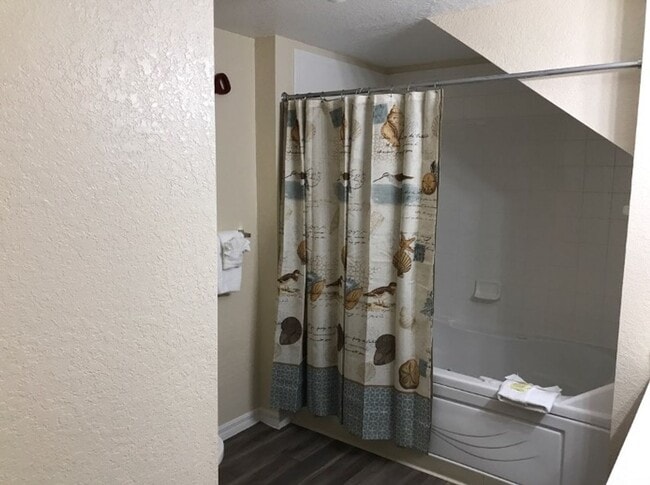 4010 Santa Maria Dr