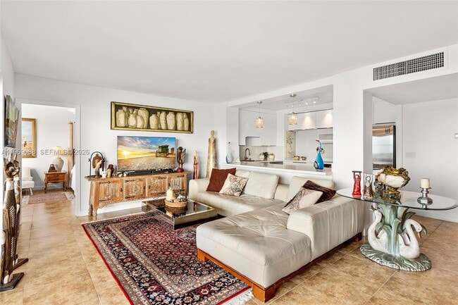 Photo - 11111 Biscayne Blvd Unit 8D