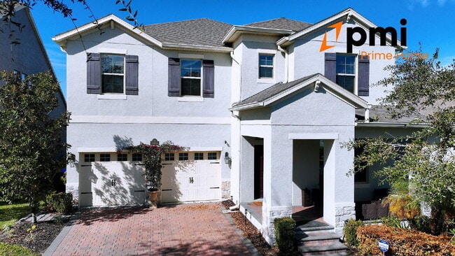 Building Photo - "Spacious Elegance Awaits: 5-Bedroom Home with 3.5 Baths in Winter Garden"