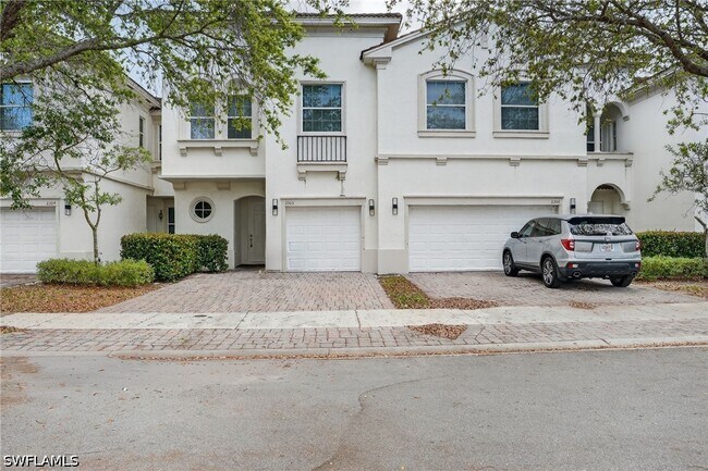 Building Photo - 7005 Romana Way