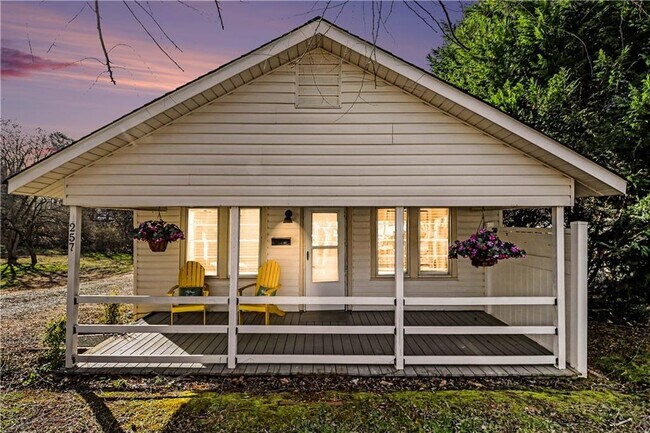 Photo - 257 Stegall Dr