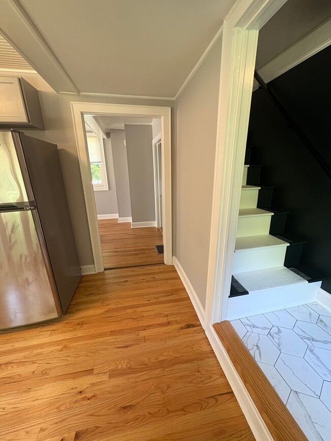 Photo - 1151 Rosedale Dr NE
