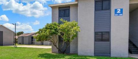 Photo - 100 L C Martin Dr Rental