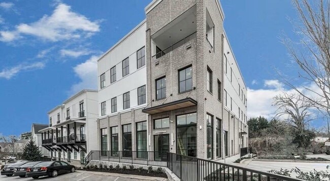 Building Photo - 150 Fowler St Unit 300