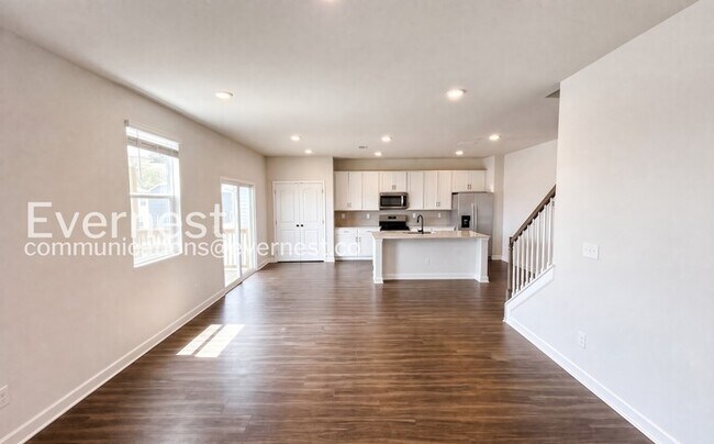 Photo - 167 E Millbrook Dr