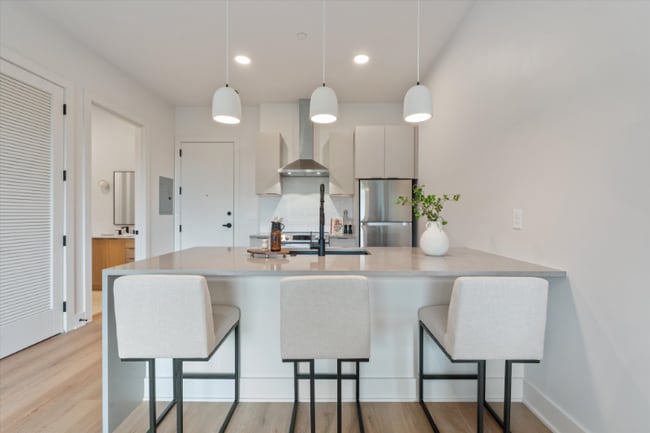 1090 Haysboro Ave Unit 313