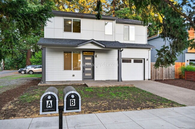 Photo - 13838 SE Knight St