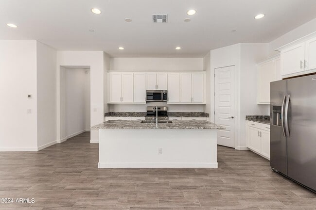 Photo - 3830 E Rainbow Dr