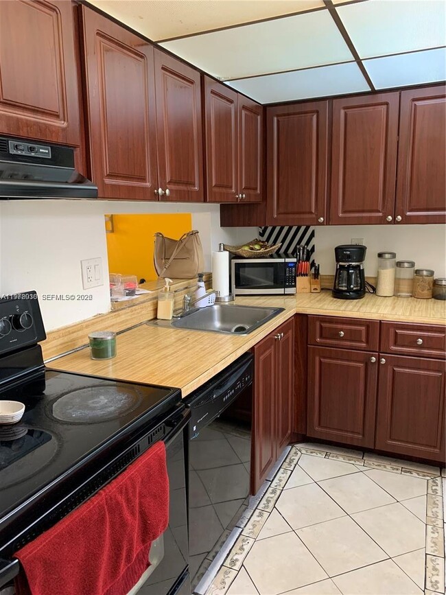 Photo - 8075 SW 107th Ave Unit 304