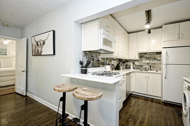 Photo - 3409 Banton Rd