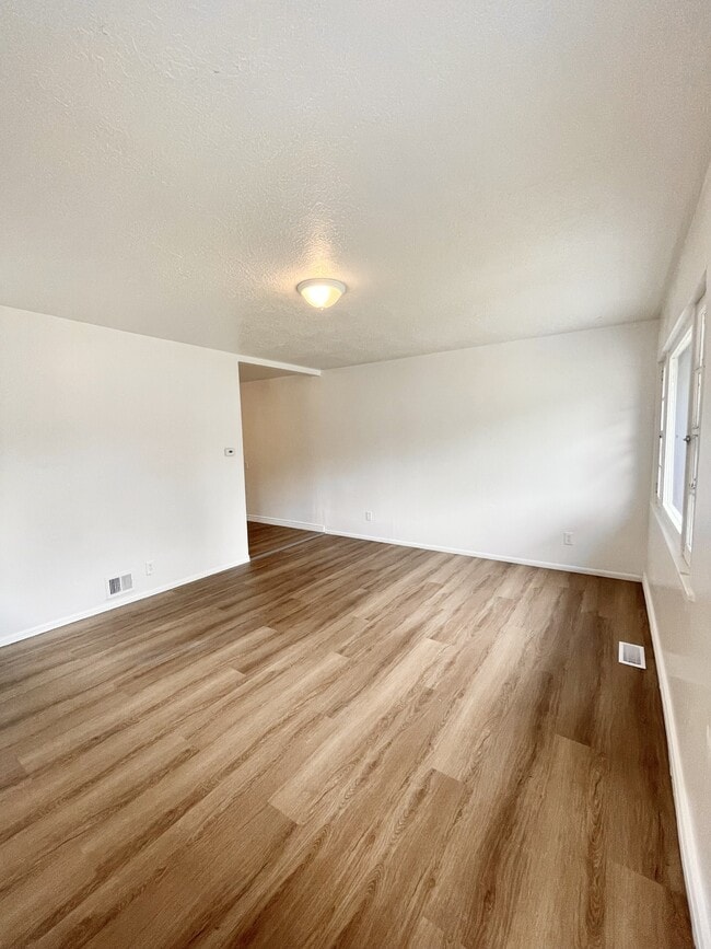 Photo - 2873 Adams Ave