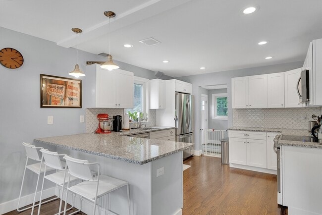 Photo - 103 Stimson St