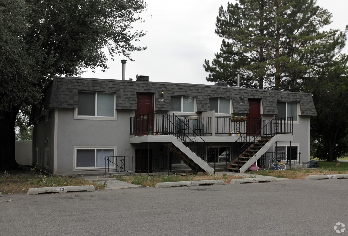 Photo - Harrison Steet