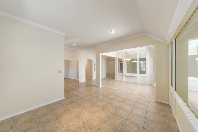 Photo - 123 N Acacia Park Cir