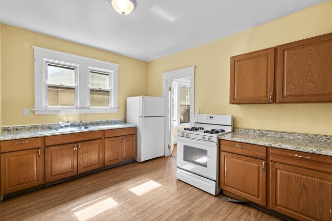855 Woodward Ave Unit 1