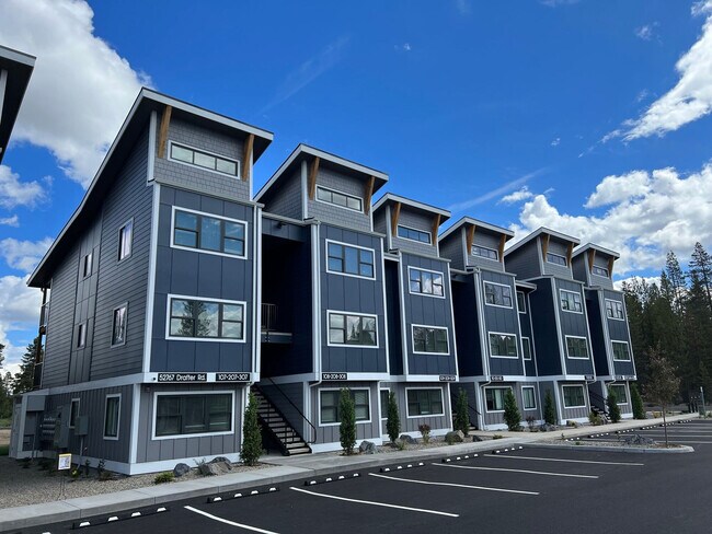 Pine View