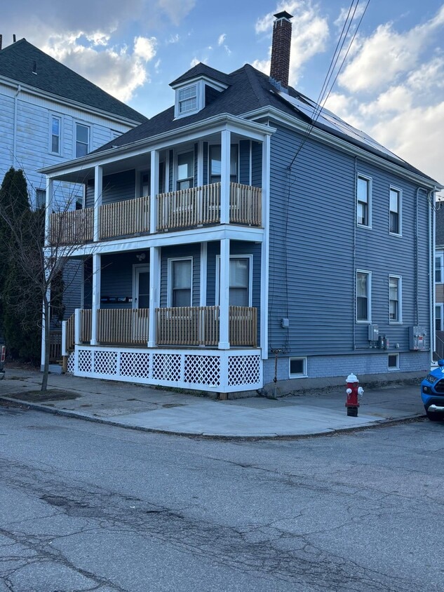 Photo - 131 David St (New Bedford, MA)