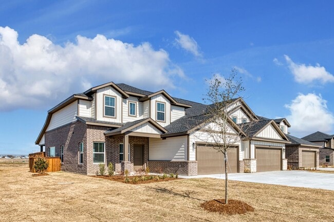 Photo - AVAILABLE NOW!  CUL-DE-SAC TRIPLEX LOT LOCATED ON 1-ACRE IN MIDLOTHIAN, TX!