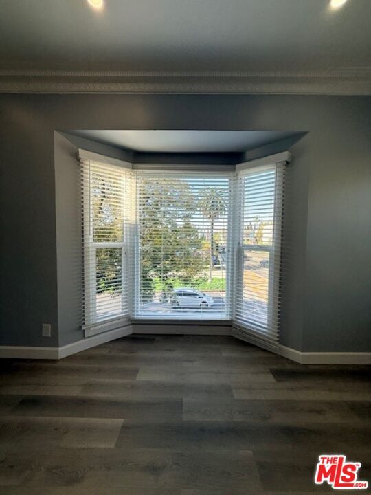 Photo - 2830 W 3rd St