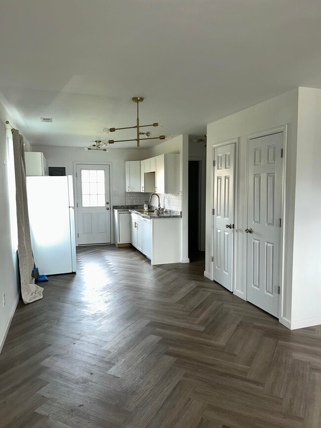 Building Photo - 88 Shoreline Dr Rental