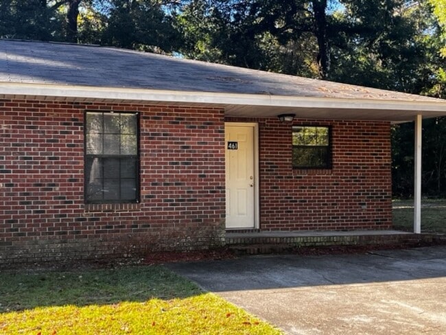 Building Photo - 2 Bedroom 1 Bath Duplex Rental