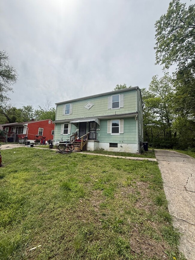 Building Photo - 5816-5818 Bellefontaine Ave Unit 5816 Bellefontaine Ave
