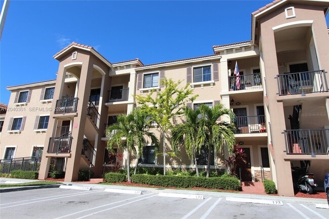 Building Photo - 22931 SW 88th Pl Unit 105