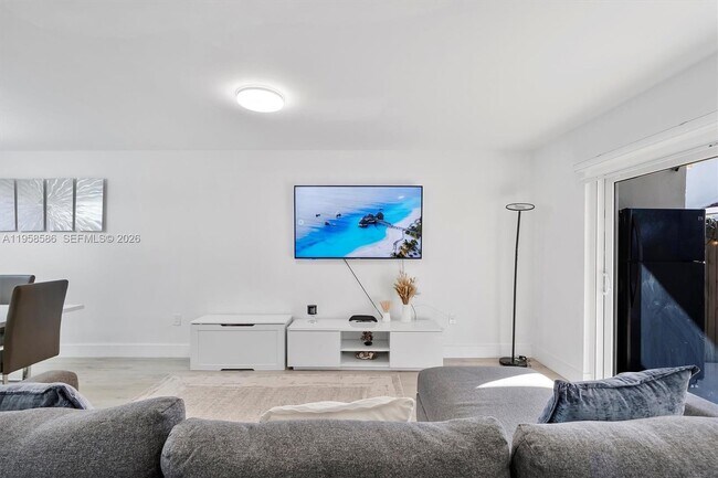 Photo - 342 NW 114th Ave