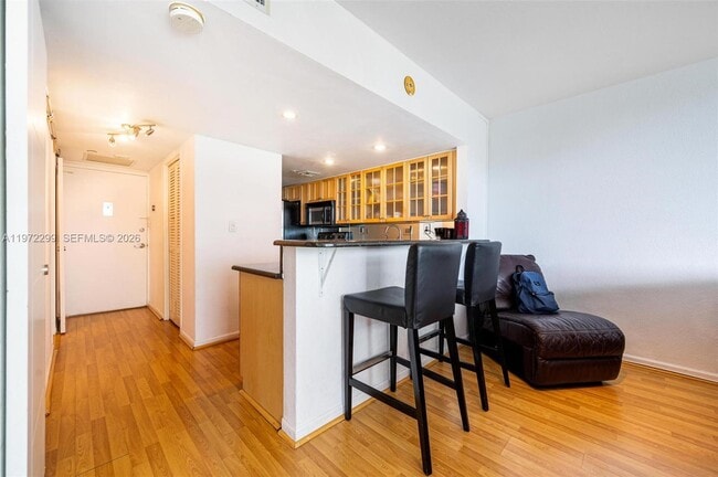 Photo - 1000 West Ave Unit 208