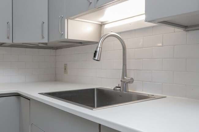 Photo - 61 Washington Rd Unit 2