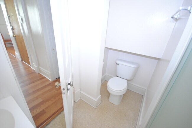 Photo - 1130 Oakland Ave