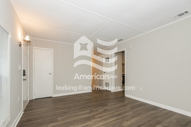 Photo - 129 Royal Ct
