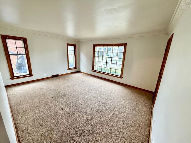 Photo - 2216 Lefeber Ave Unit Lower