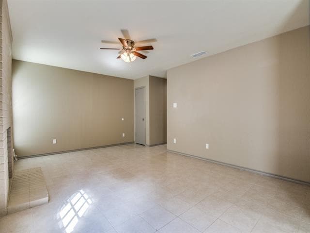 Photo - 7716 Sable Ln