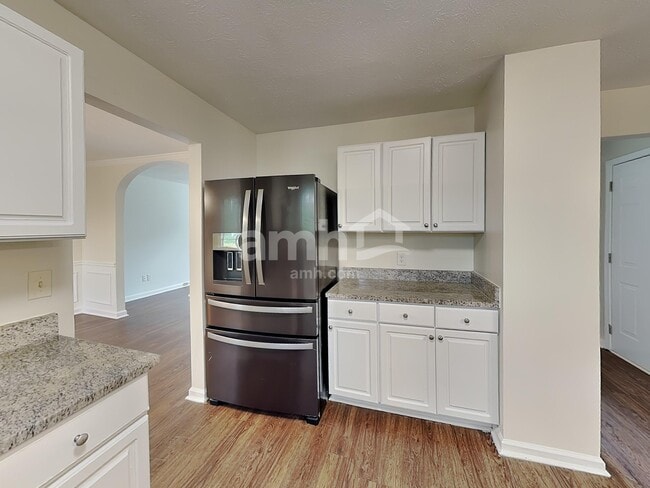 Photo - 4238 Brighton Way NW