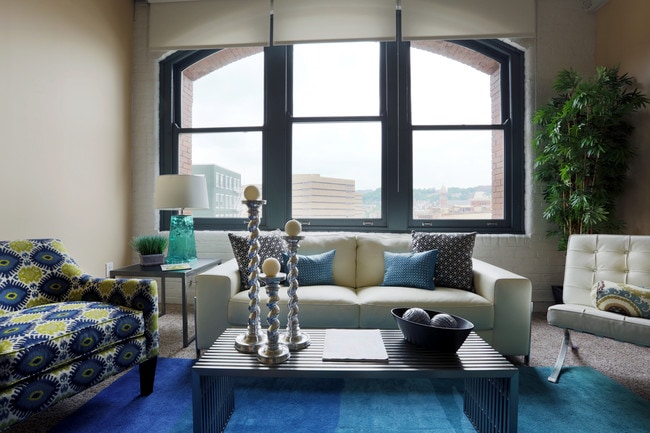 East 8 Lofts living room