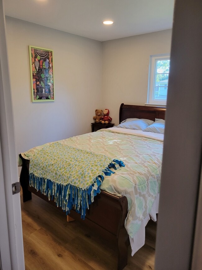 Photo - 22 Barker Rd