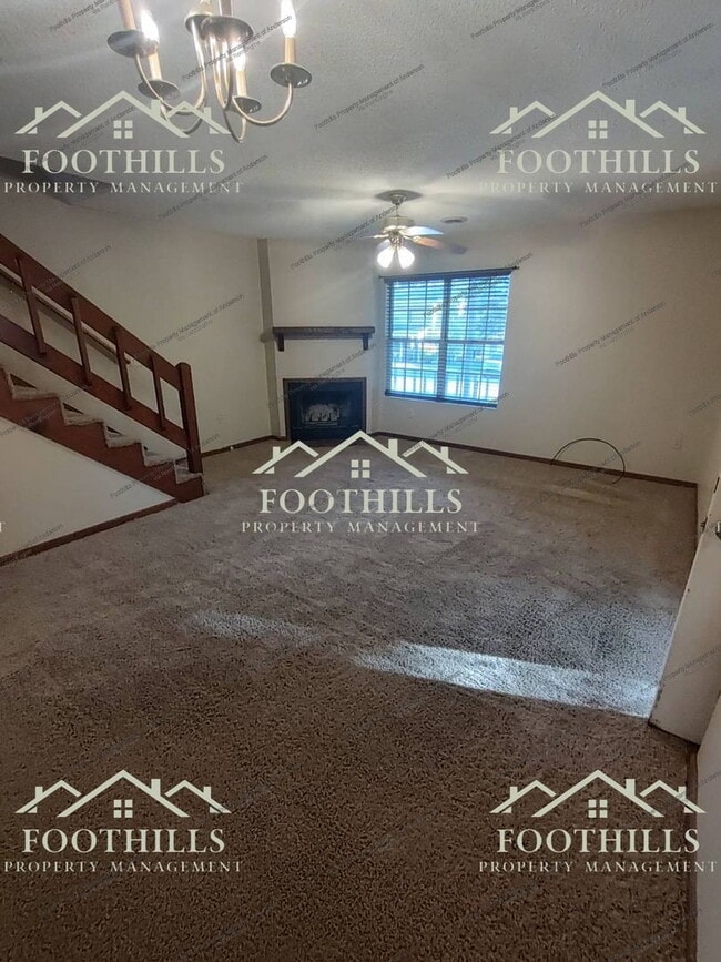 Photo - 4406 Lexington Way