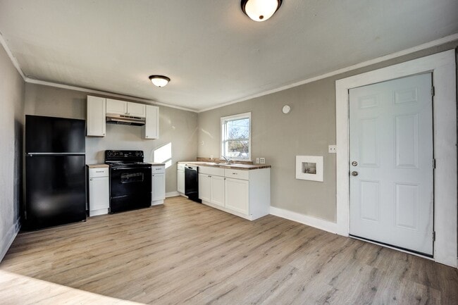 Photo - Freshly Updated 2 Bedroom House