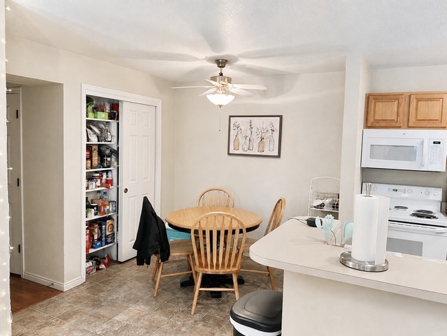 Photo - 108 W 1230 N St