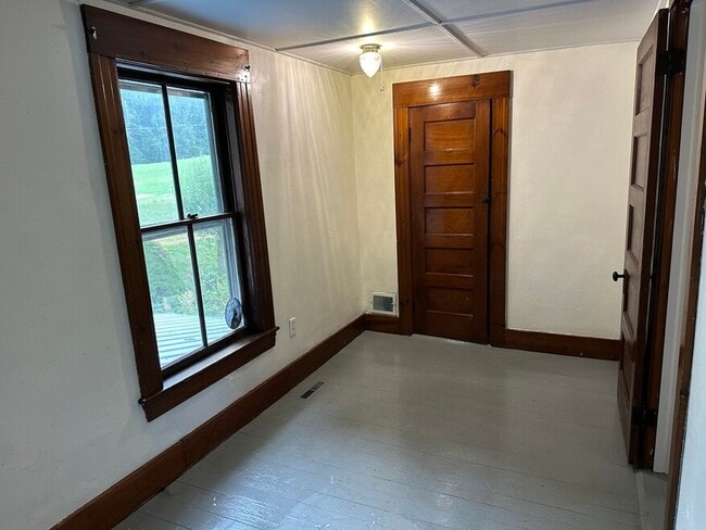 Bedroom - 61 Chesterfield Rd