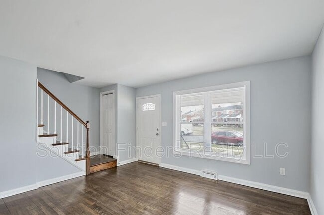 Photo - 3314 Wallford Dr