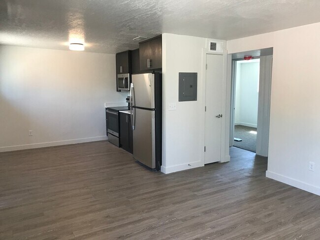 200 S Hwy 89 Unit 1