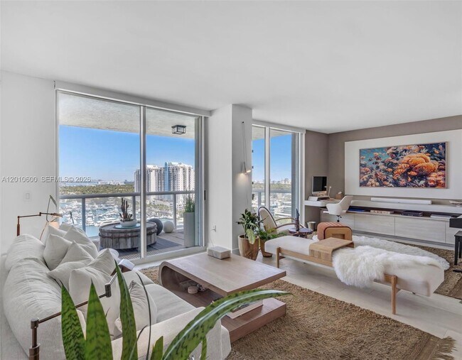Photo - 10 Venetian Way Unit 1803
